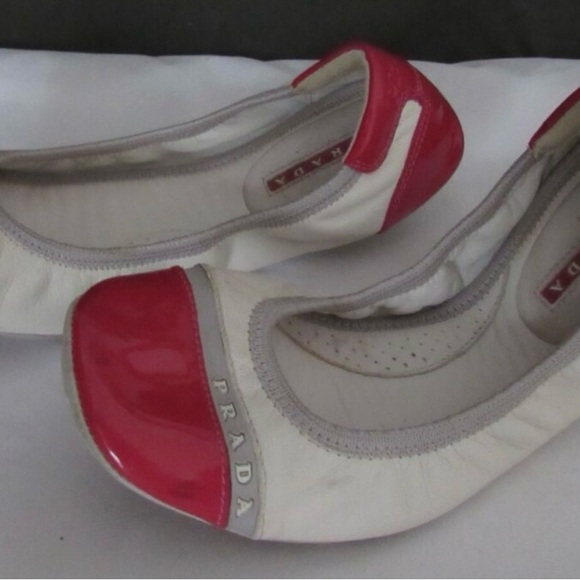 Prada Deep Pink /WhiteLeather Balle Shoe size 39EU pre-owned. - Picture 1 of 7